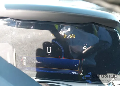 2025 Chevrolet Trax Fwd Lt from USA, damaged, VIN KL77LHEP1SC227285